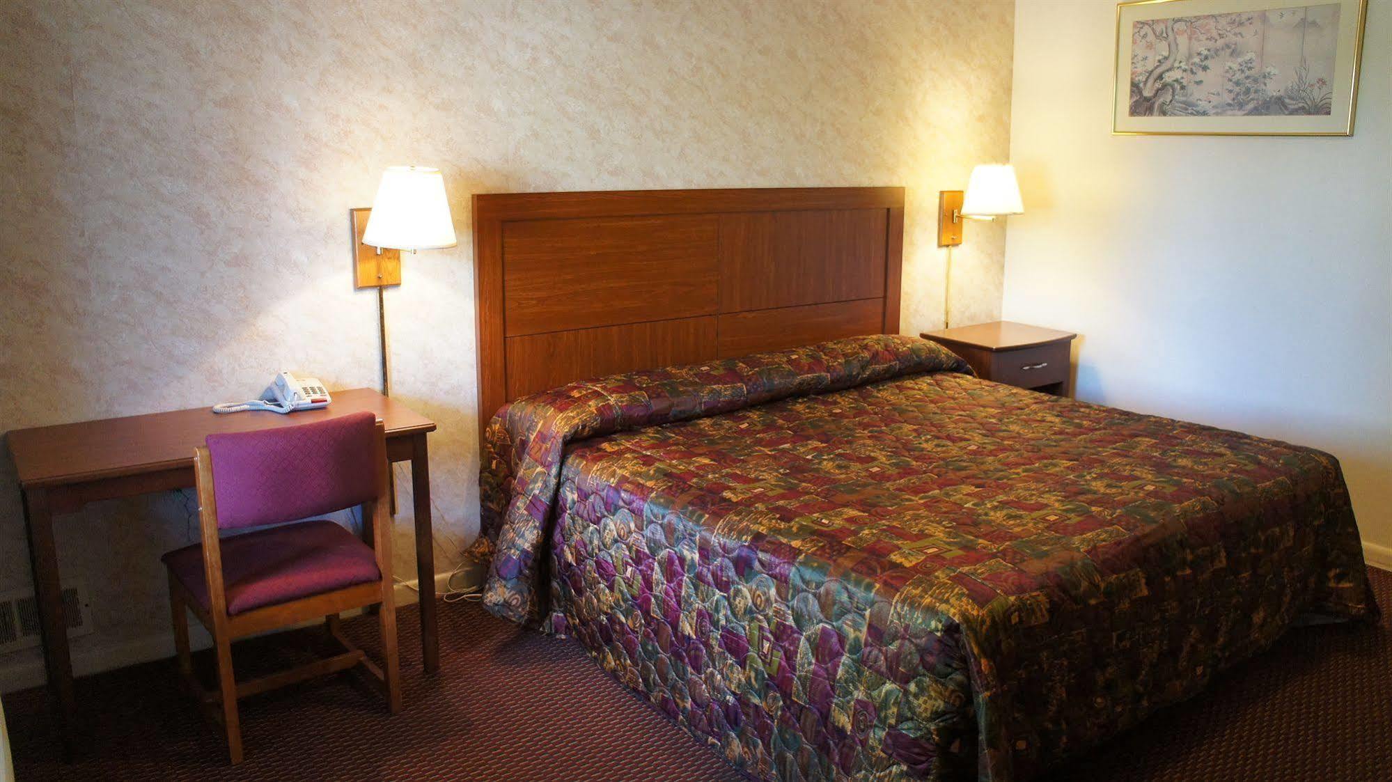 Red Carpet Inn Олбани Экстерьер фото